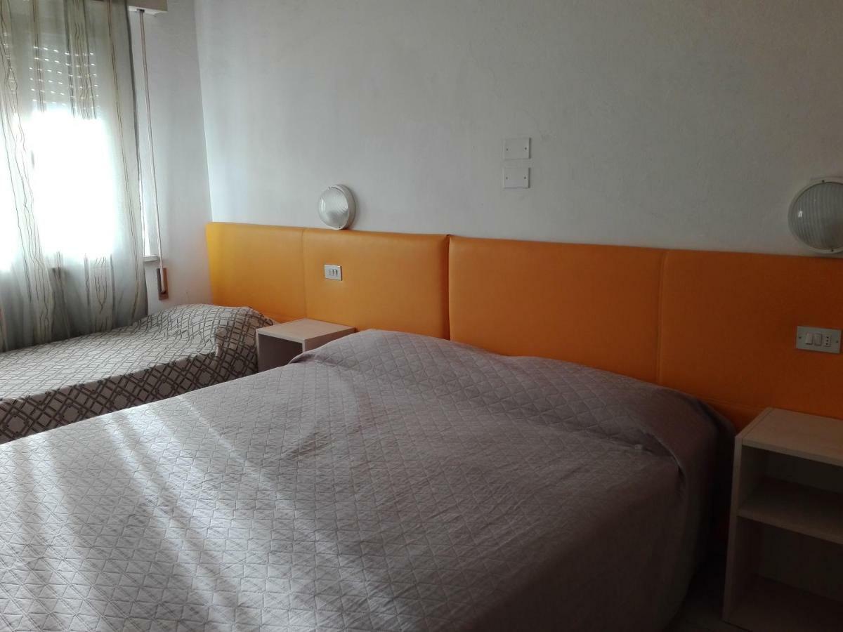 Bed and Breakfast New Prophet Cattolica Exteriér fotografie